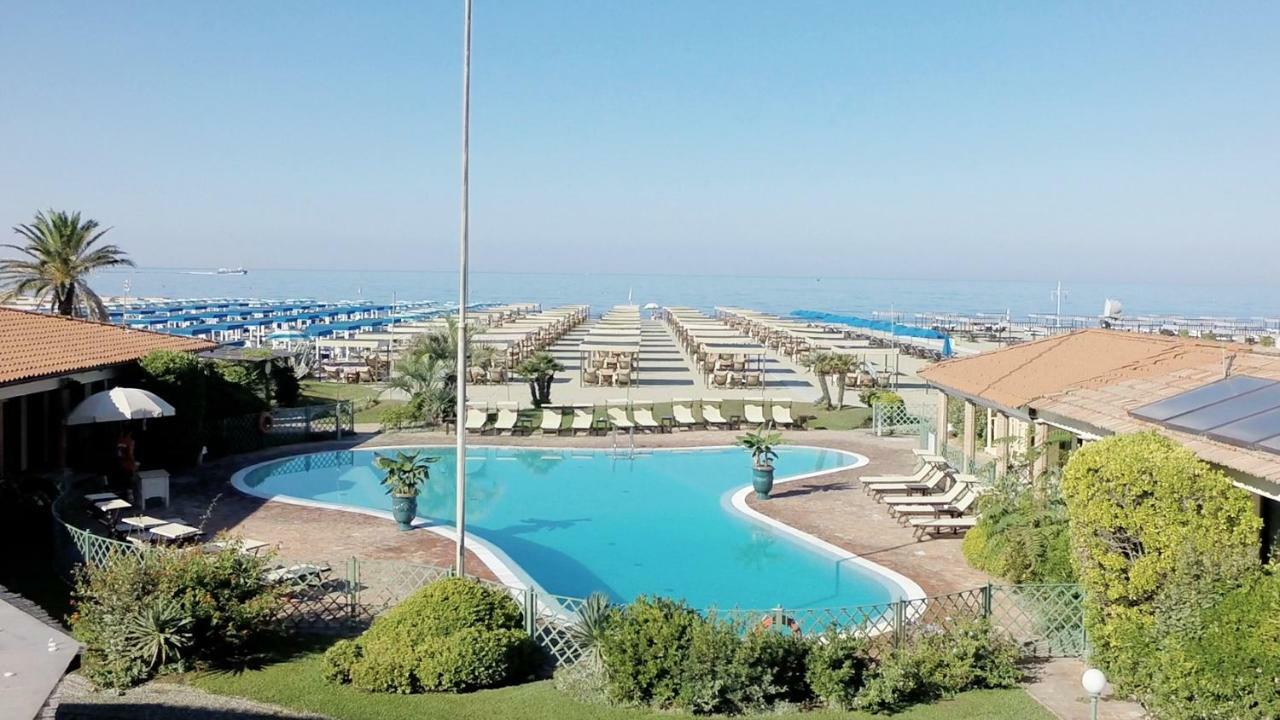 Soleado Beach House بيتراسانتا المظهر الخارجي الصورة