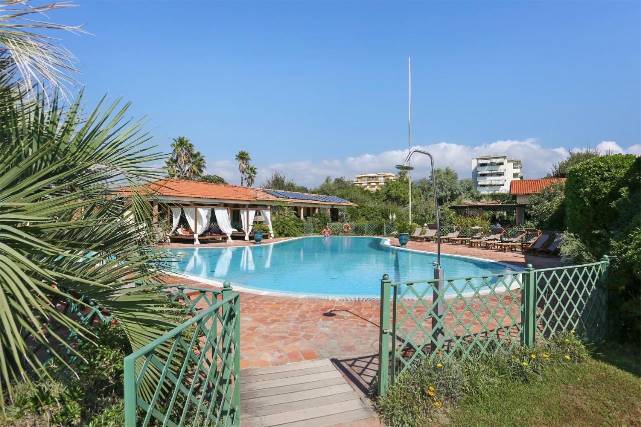 Soleado Beach House بيتراسانتا المظهر الخارجي الصورة
